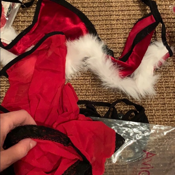 Mrs. Clause Lingerie Set - Picture 3 of 9